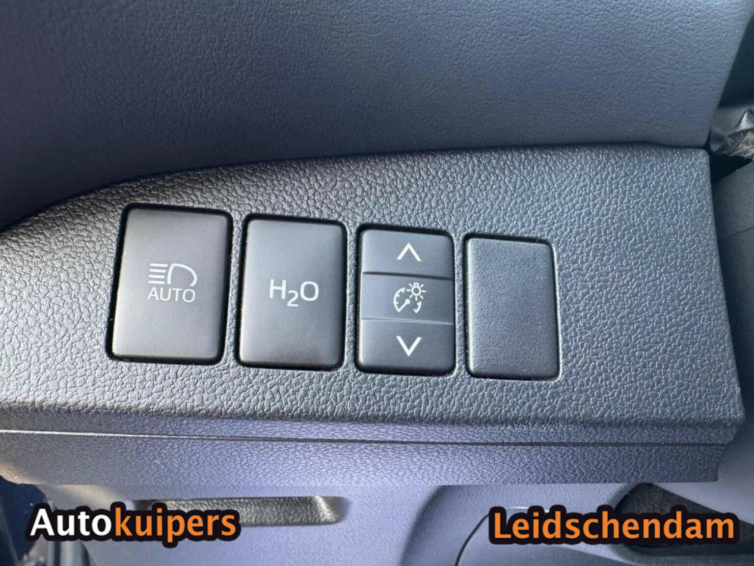 Toyota-Mirai-14