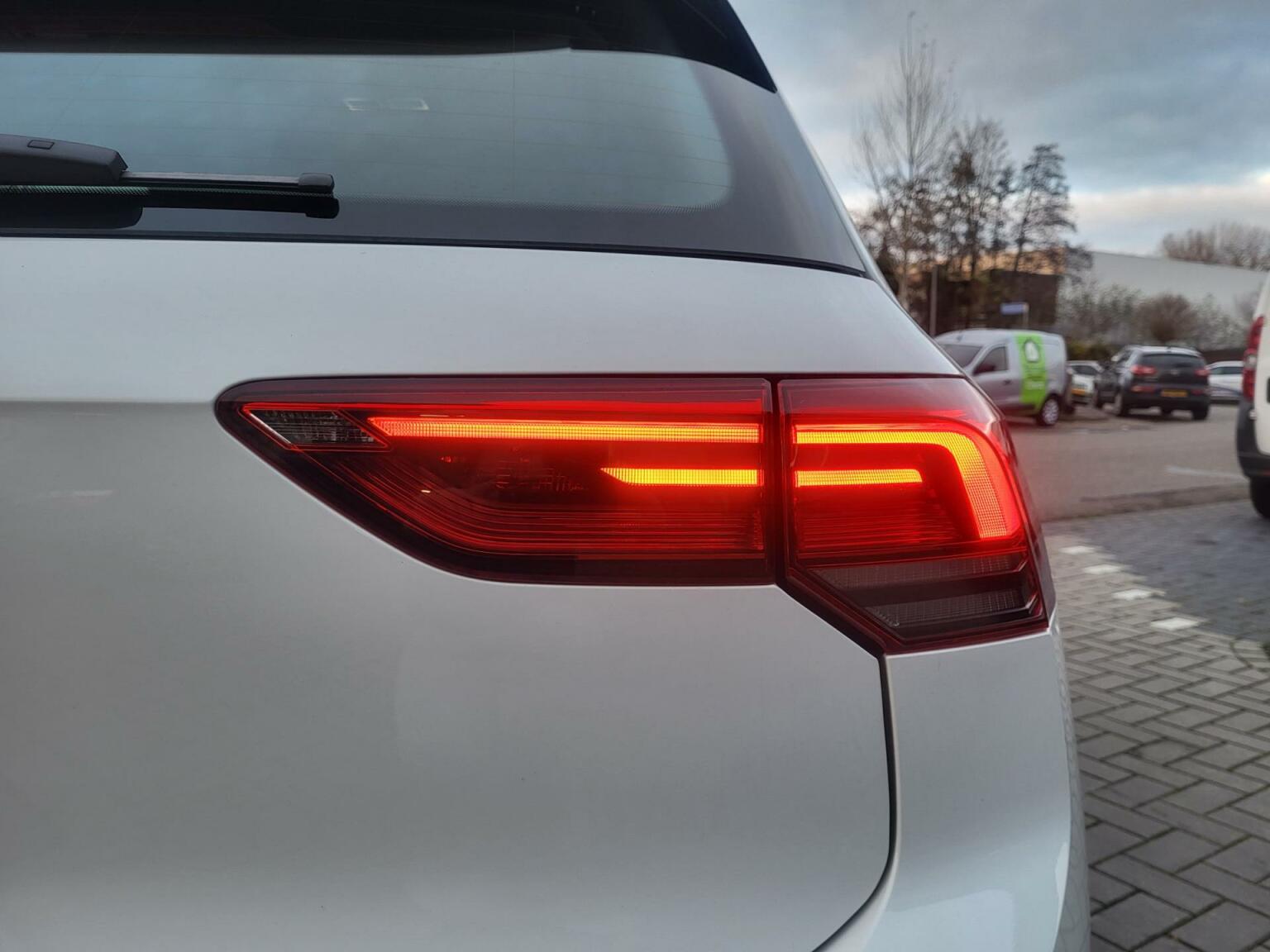 Volkswagen-Golf-5