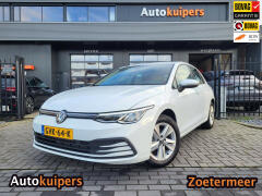 Volkswagen-Golf-0